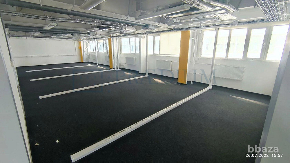 Сдается офисное помещение 304 м² Москва - изображение 2