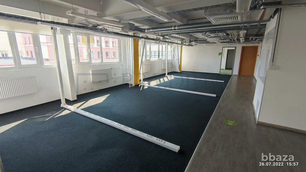 Сдается офисное помещение 304 м² Москва - изображение 3