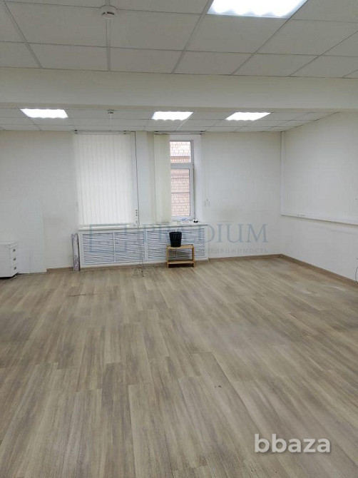 Сдается офисное помещение 593 м² Москва - изображение 4