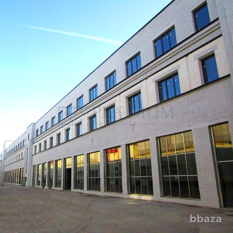 Сдается офисное помещение 323 м² Москва - изображение 2