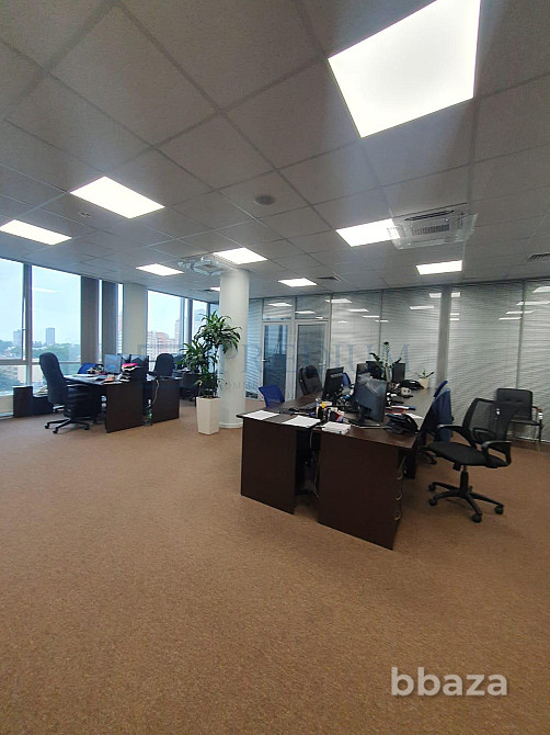 Сдается офисное помещение 682 м² Москва - изображение 9