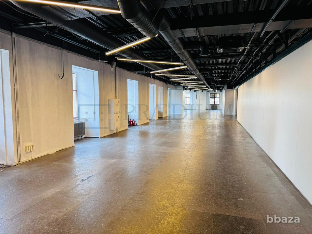 Сдается офисное помещение 350 м² Москва - изображение 1