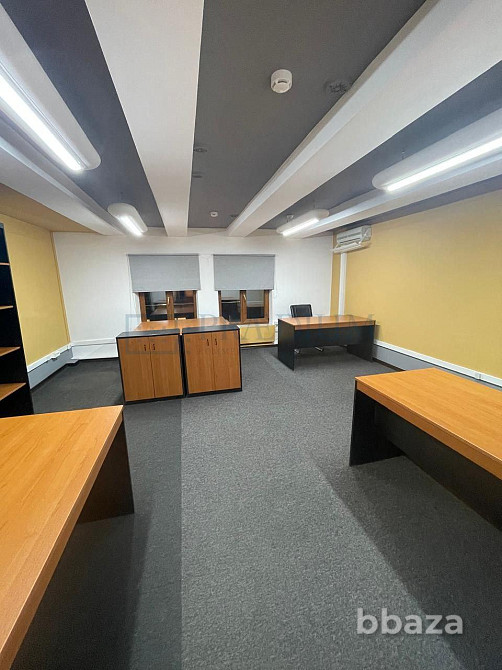Сдается офисное помещение 323 м² Москва - изображение 9