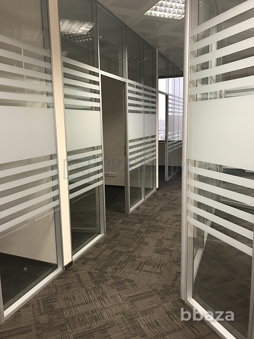 Сдается офисное помещение 582 м² Москва - изображение 7