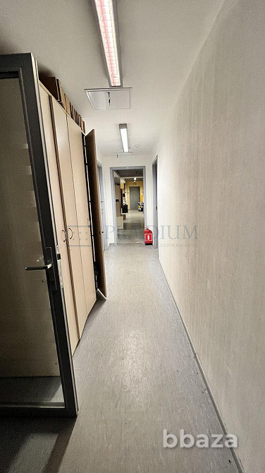 Сдается офисное помещение 209 м² Москва - изображение 5