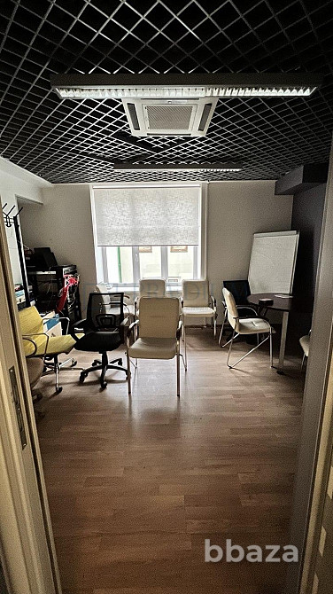 Сдается офисное помещение 209 м² Москва - изображение 7