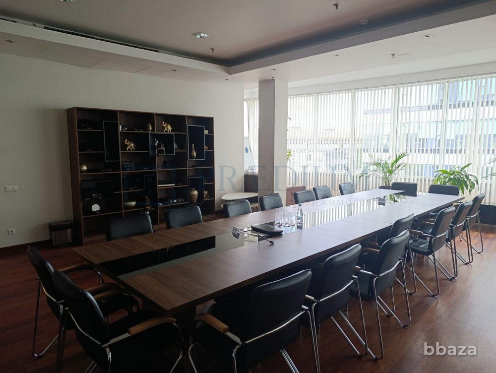 Сдается офисное помещение 908 м² Москва - изображение 1