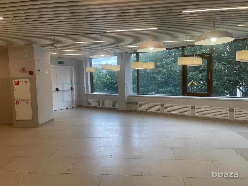 Сдается офисное помещение 258 м² Москва - изображение 1