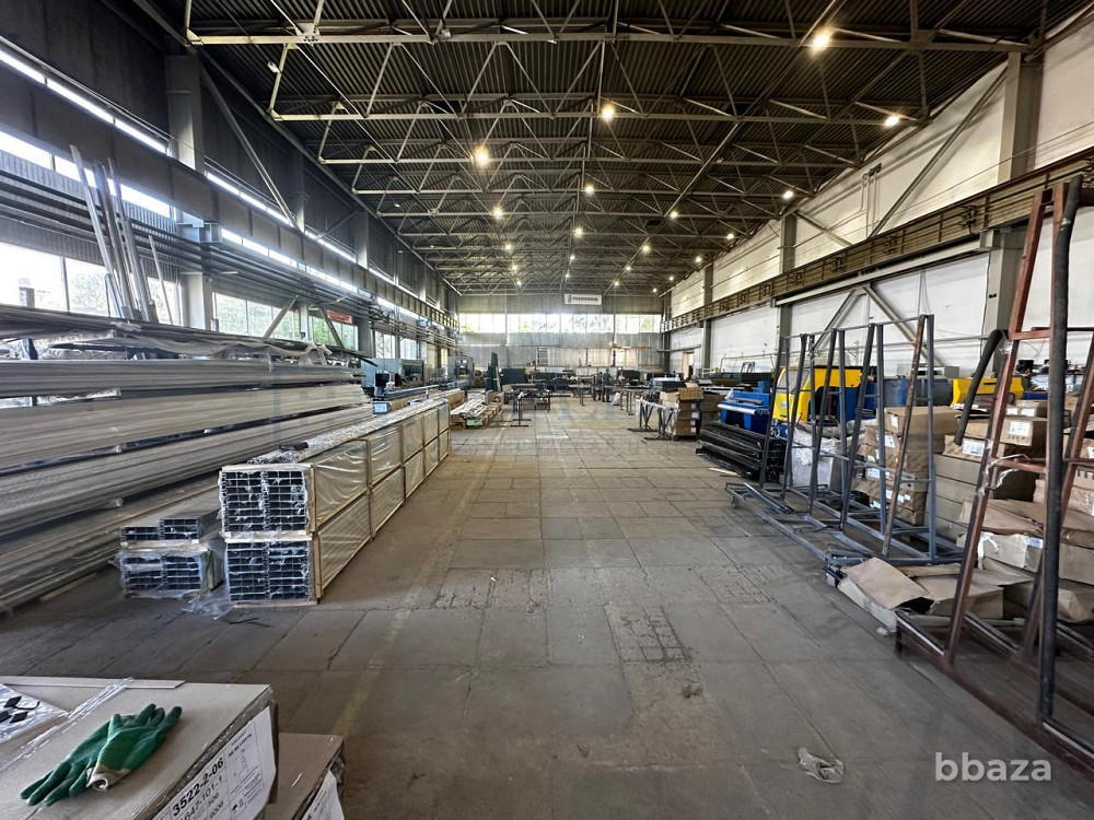 Сдается помещение 1800.00 м² Москва - изображение 1