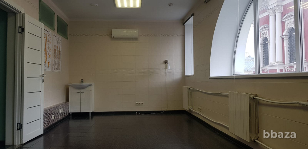 Аренда офиса 212.2 м2 Москва - изображение 1