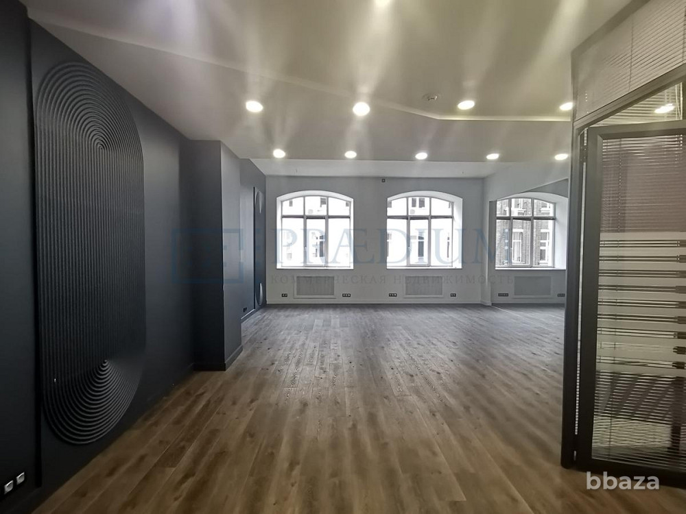 Сдается офисное помещение 605 м² Москва - изображение 3
