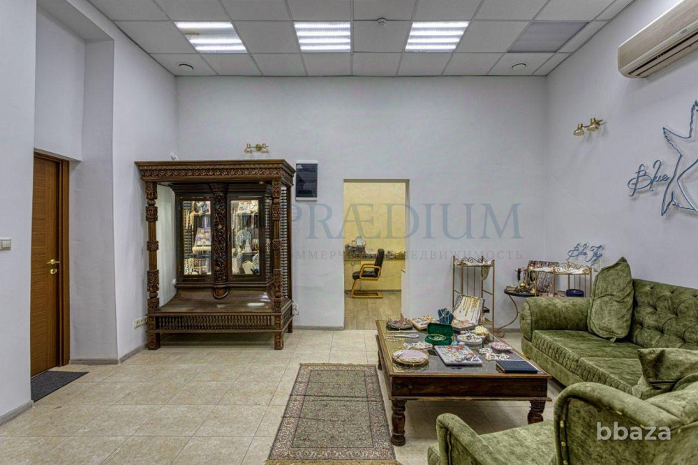 Продается офисное помещение 2542 м² Москва - изображение 1