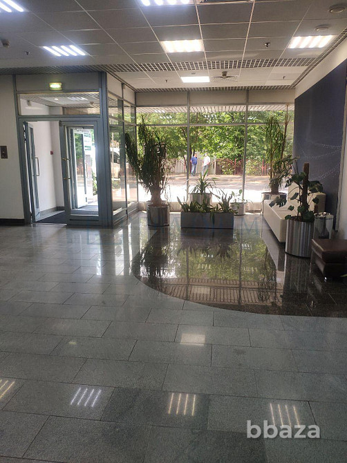 Сдается офисное помещение 720 м² Москва - изображение 9