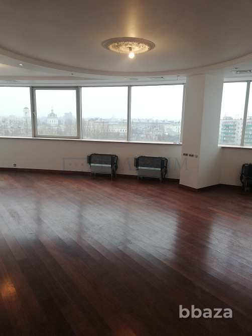 Сдается офисное помещение 616 м² Москва - изображение 1