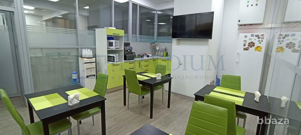 Сдается офисное помещение 440 м² Москва - изображение 4