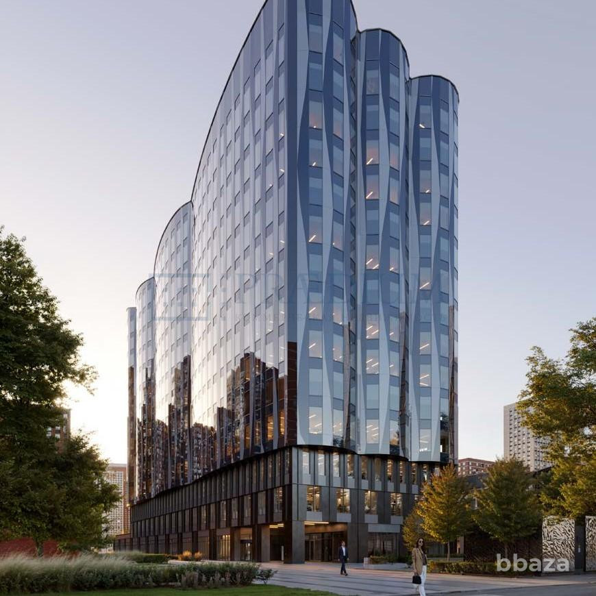 Продается офисное помещение 13094 м² Москва - изображение 1