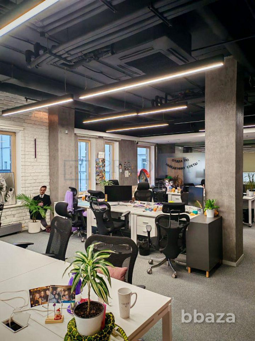Сдается офисное помещение 1421 м² Москва - изображение 2