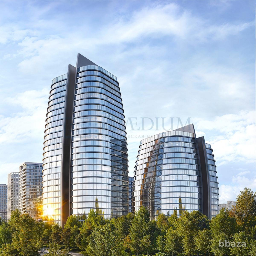 Продается офисное помещение 221 м² Москва - изображение 1