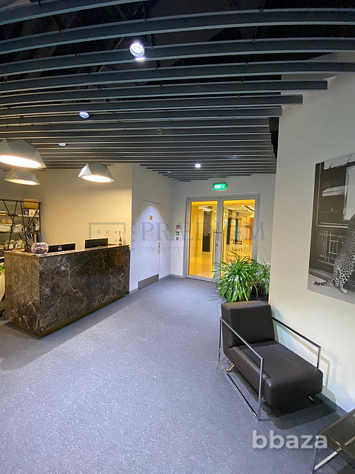 Сдается офисное помещение 742 м² Москва - изображение 1