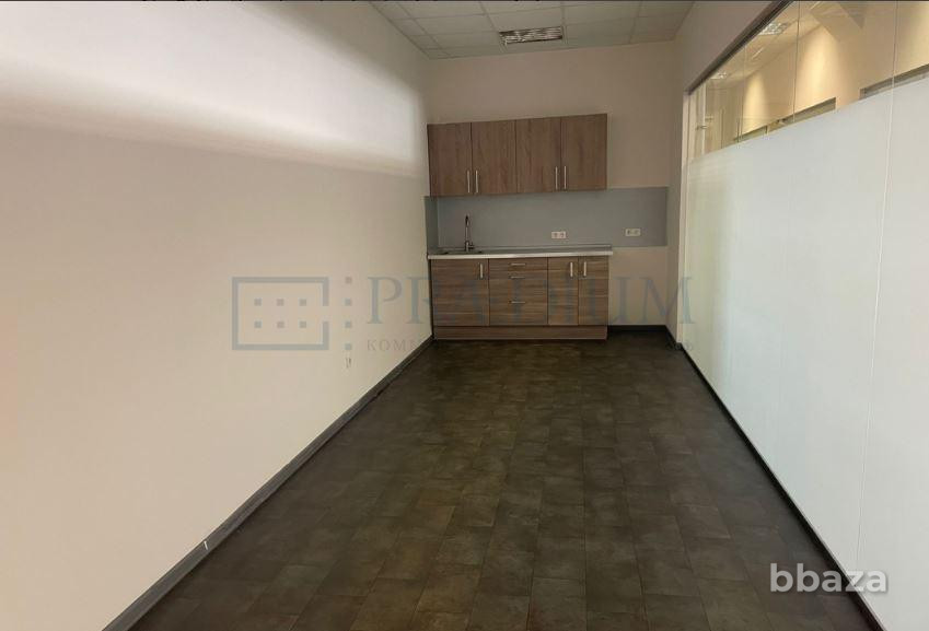 Сдается офисное помещение 683 м² Москва - изображение 6