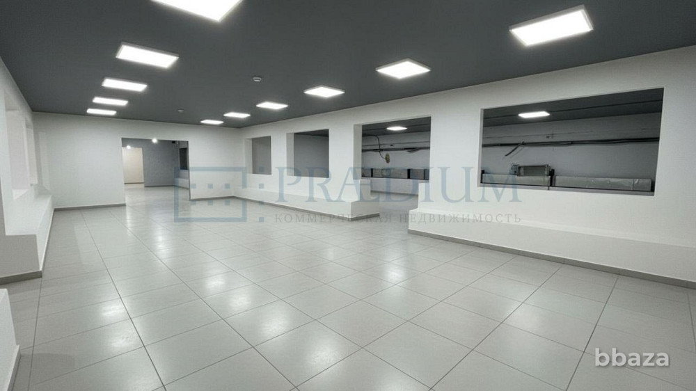 Продается помещение свободного назначения 945 м² Москва - изображение 1