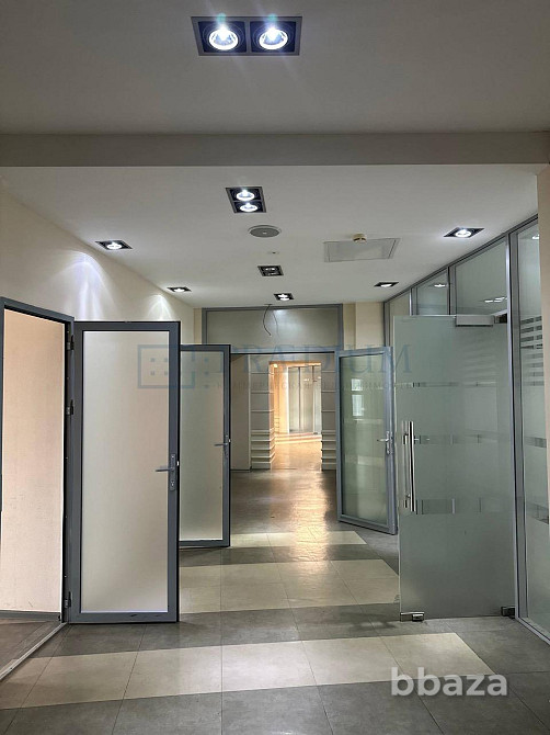 Сдается офисное помещение 1300 м² Москва - изображение 8