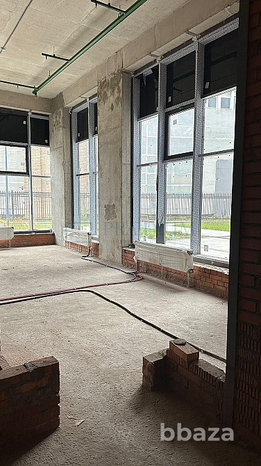 Продается торговое помещение 126 м² Москва - изображение 1