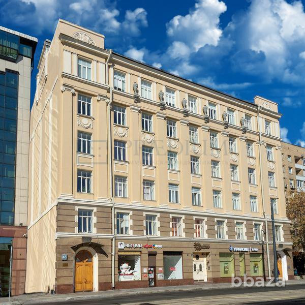Сдается офисное помещение 800 м² Москва - изображение 2