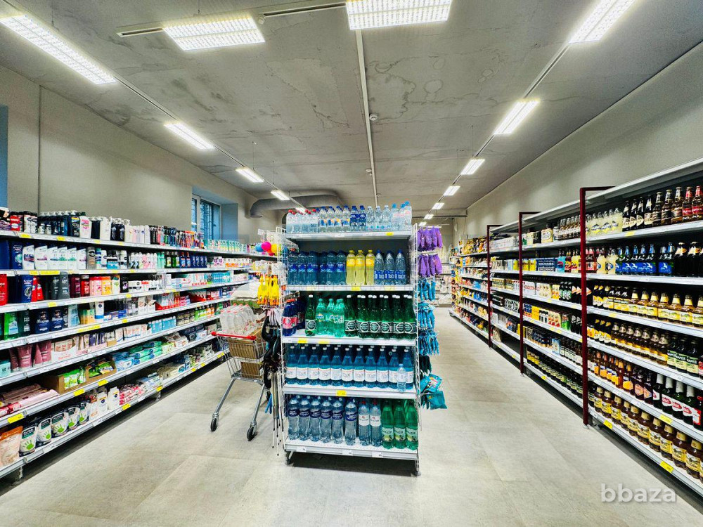 Продается офисное помещение 478 м² Москва - изображение 2