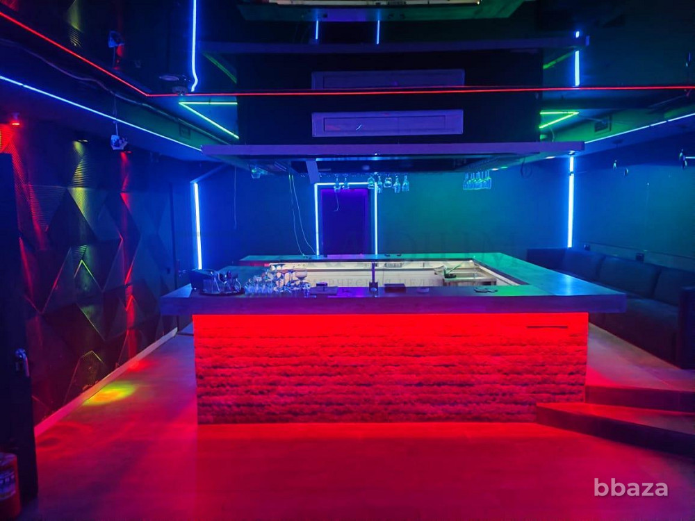 Продается помещение свободного назначения 500 м² Москва - изображение 1