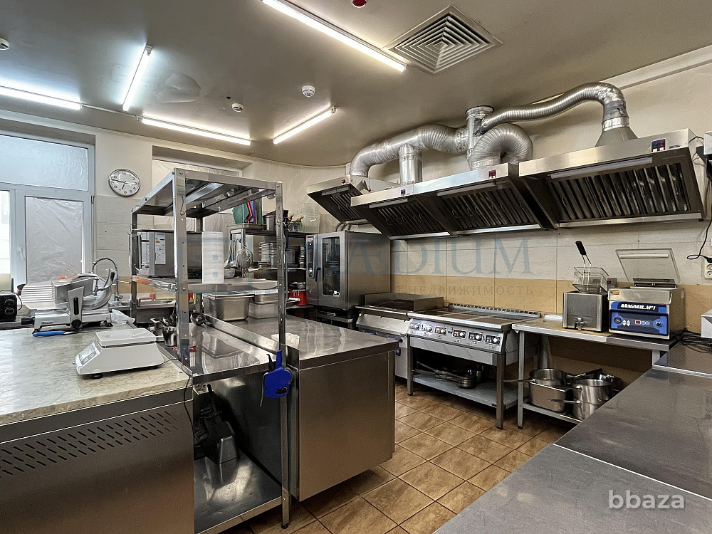 Продается офисное помещение 510 м² Москва - изображение 2