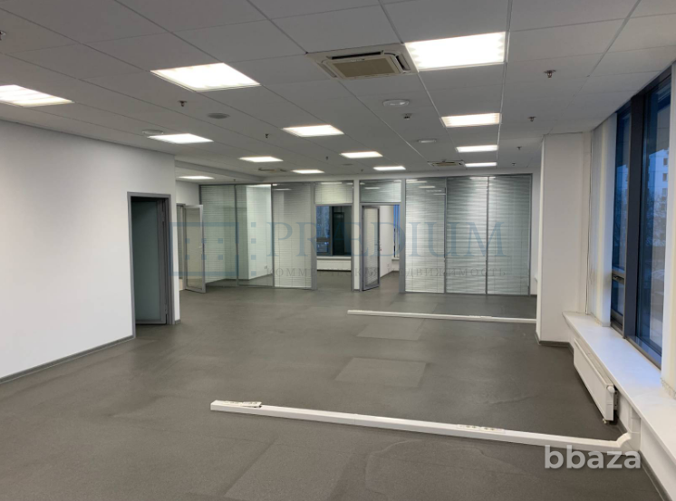 Сдается офисное помещение 479 м² Москва - изображение 1