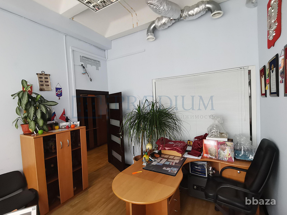 Сдается офисное помещение 214 м² Москва - изображение 2