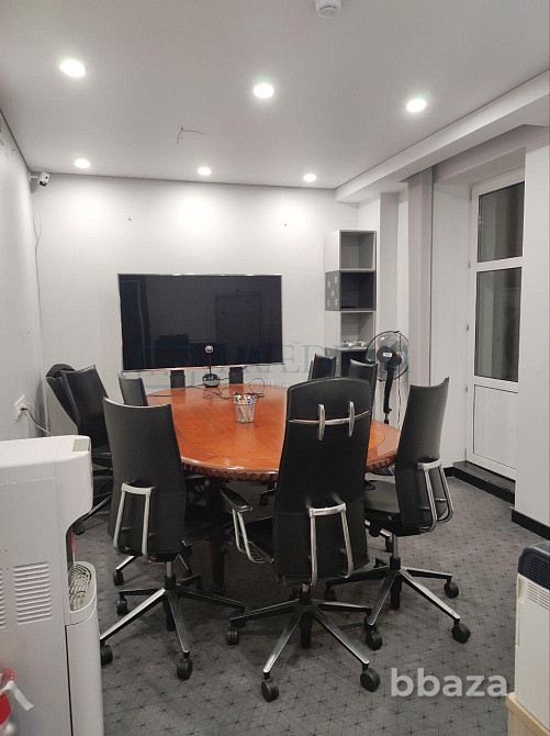 Сдается офисное помещение 351 м² Москва - изображение 5