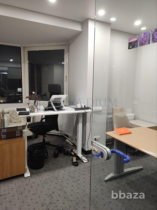Сдается офисное помещение 351 м² Москва - изображение 8