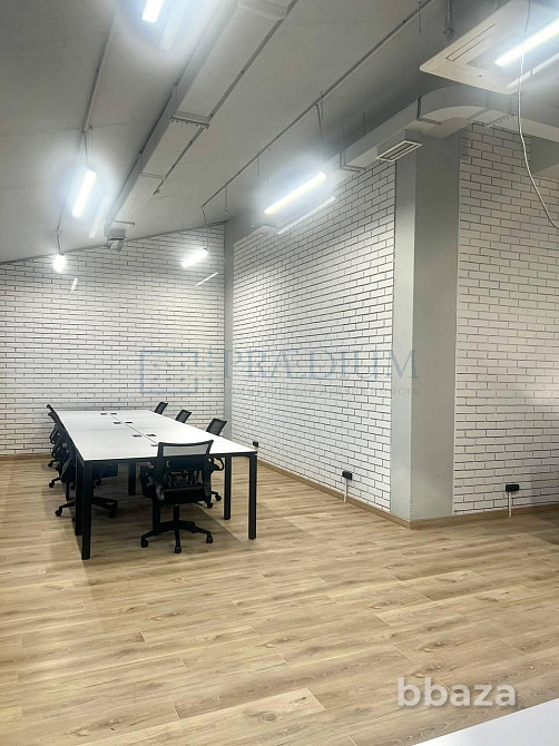 Сдается офисное помещение 500 м² Москва - изображение 4