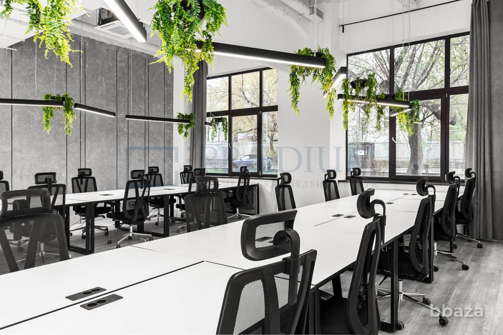 Сдается офисное помещение 322 м² Москва - изображение 4