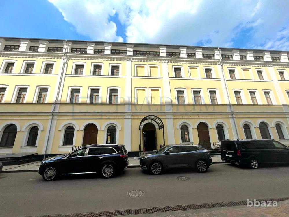 Продается торговое помещение 2212 м² Москва - изображение 2