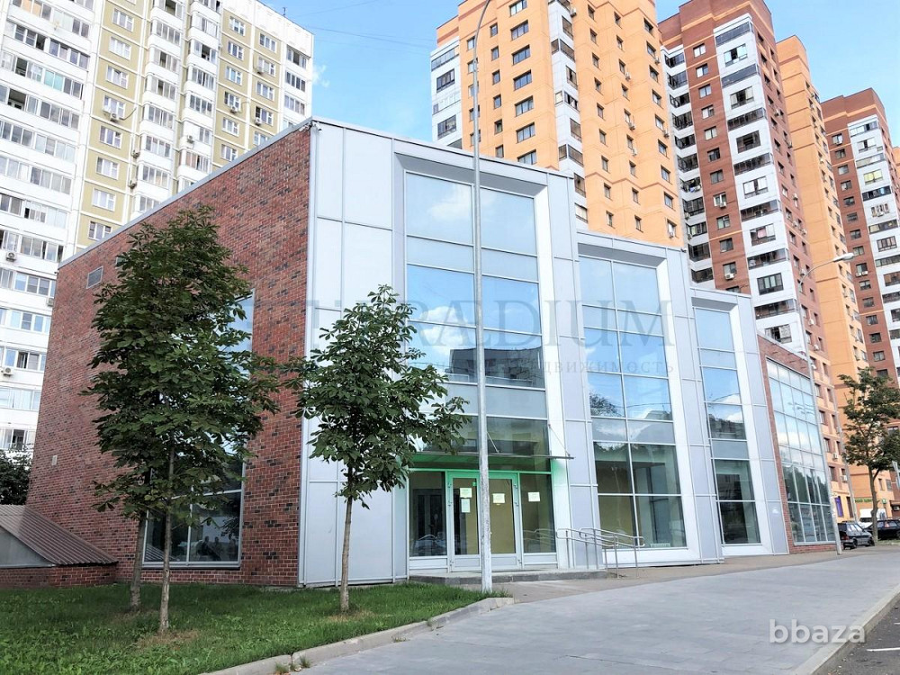 Продается торговое помещение 750 м² Москва - изображение 2