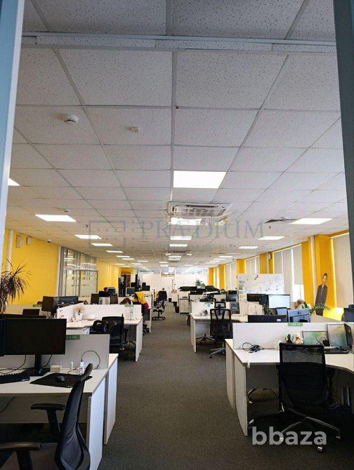 Сдается офисное помещение 11167 м² Москва - изображение 2