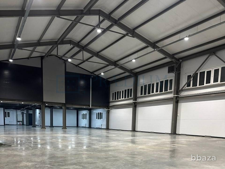 Сдается помещение 2200.00 м² Москва - изображение 1