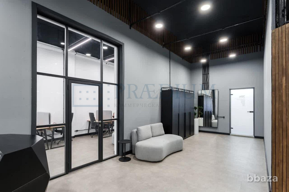 Сдается офисное помещение 236 м² Москва - изображение 2