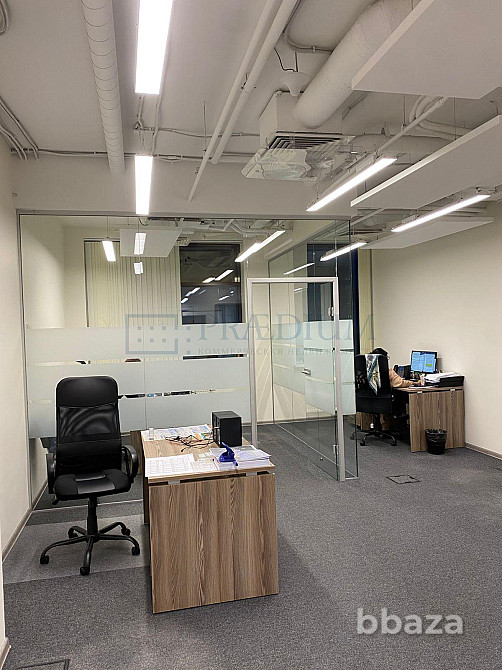 Сдается офисное помещение 393 м² Москва - изображение 1