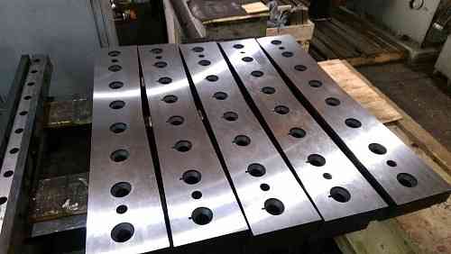 В наличии ножи для гильотин 510 6 20 , 520 75 25, 540 60 16, 550 60 16 Ростов-на-Дону