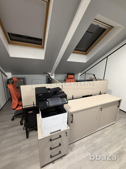 Сдается офисное помещение 325 м² Москва - изображение 5