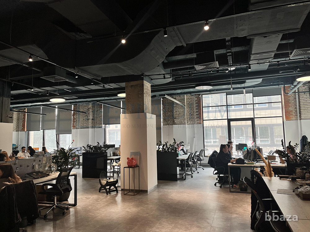 Сдается офисное помещение 874 м² Москва - изображение 2