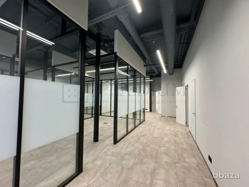 Продается офисное помещение 210 м² Москва - изображение 1