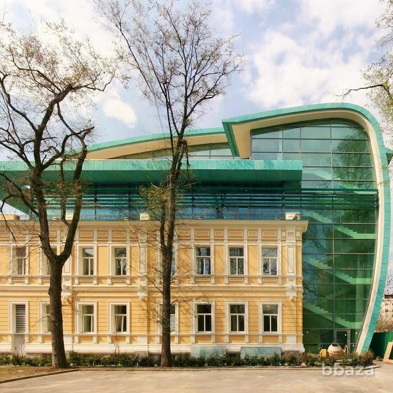 Сдается офисное помещение 1100 м² Москва - изображение 1