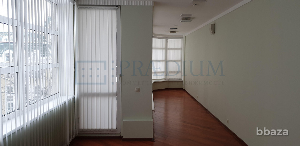 Сдается офисное помещение 265 м² Москва - изображение 2