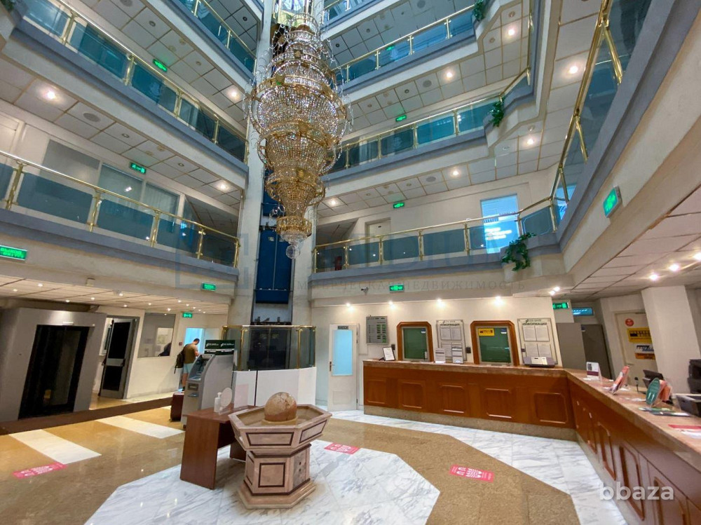 Сдается офисное помещение 220 м² Москва - изображение 2